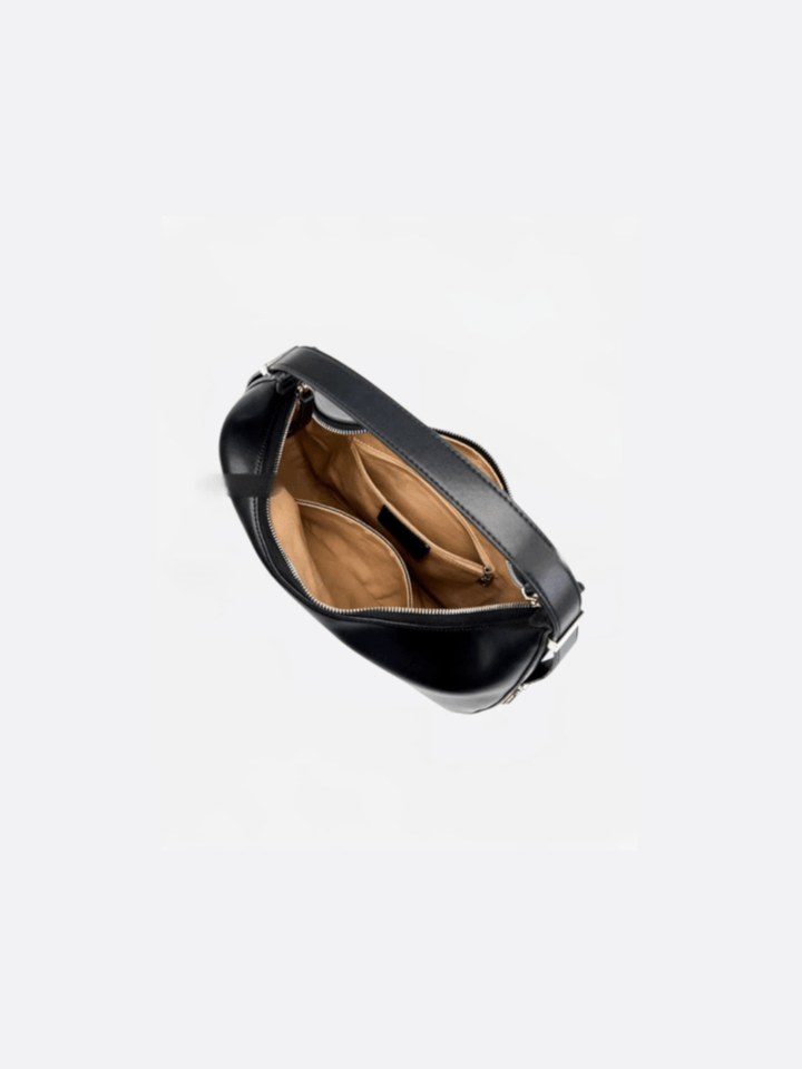 Large half-moon leather bag<br> Magna
