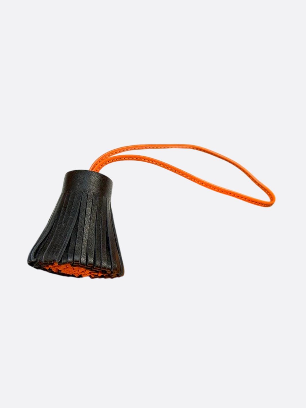 pompon cuir noir et camel