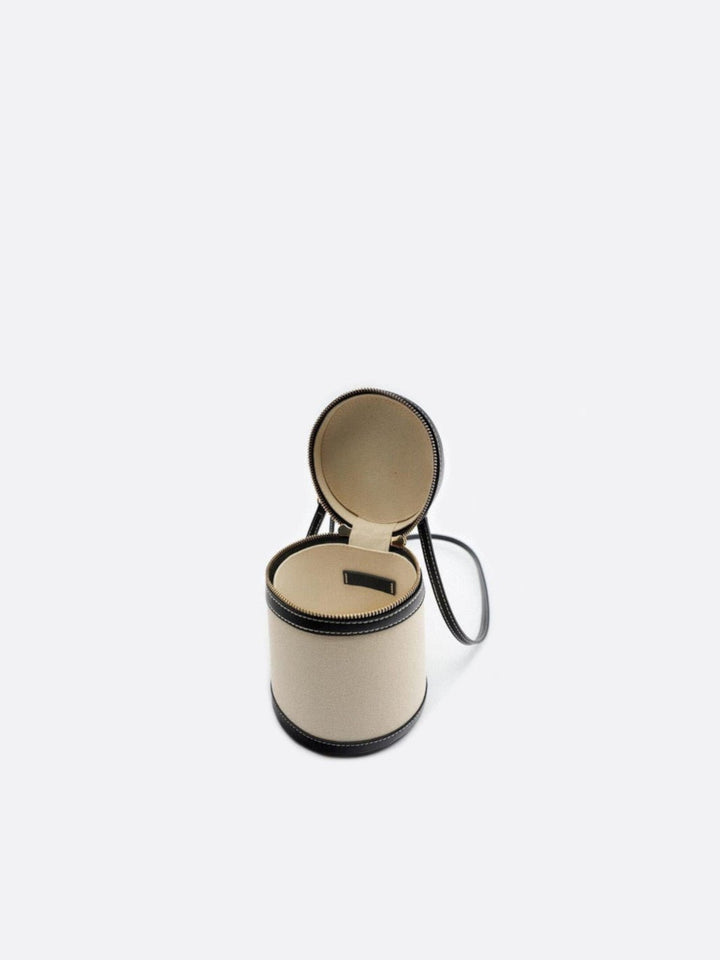 Cylinder handbag<br>Cylia