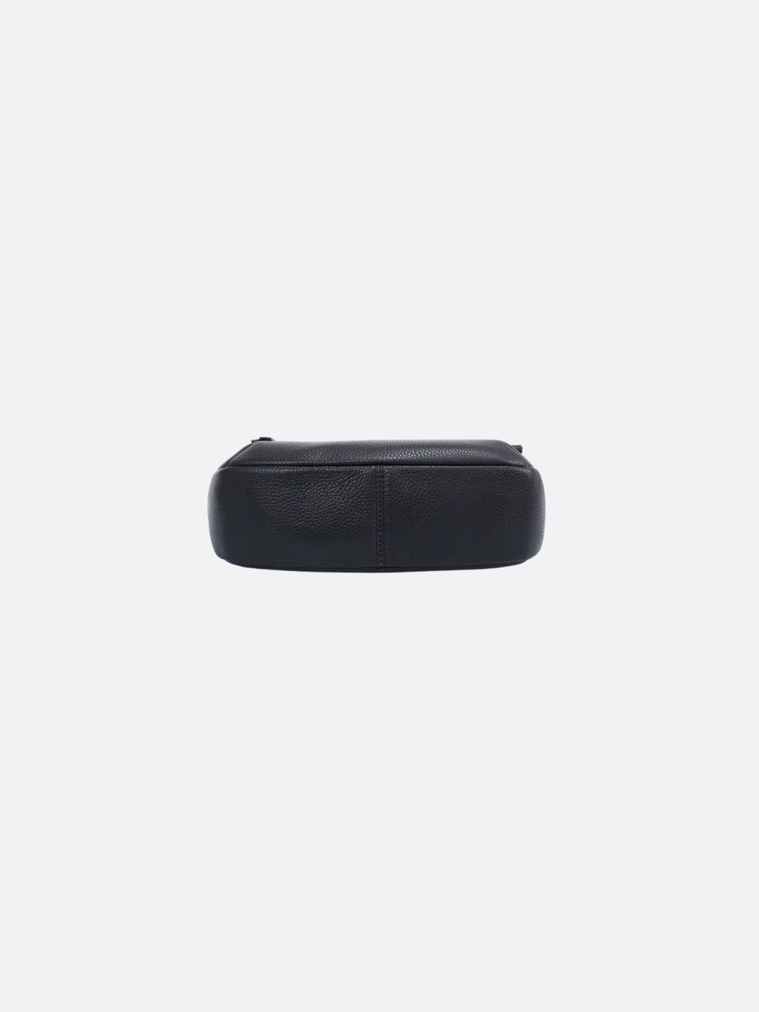 Rectangular leather shoulder bag<br> Elma
