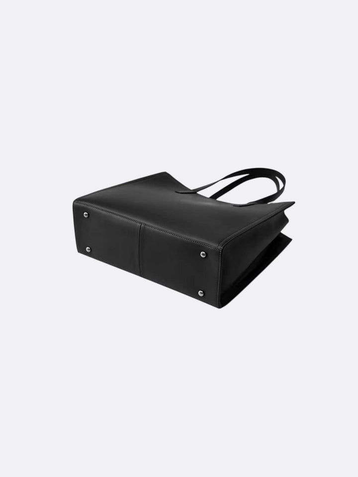 Leather tote bag with shoulder strap<br> Sorella