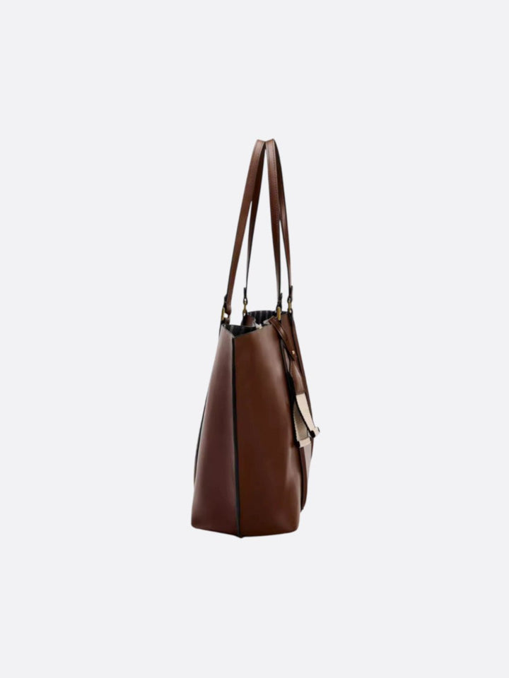 Smooth leather tote bag<br> Ambrine