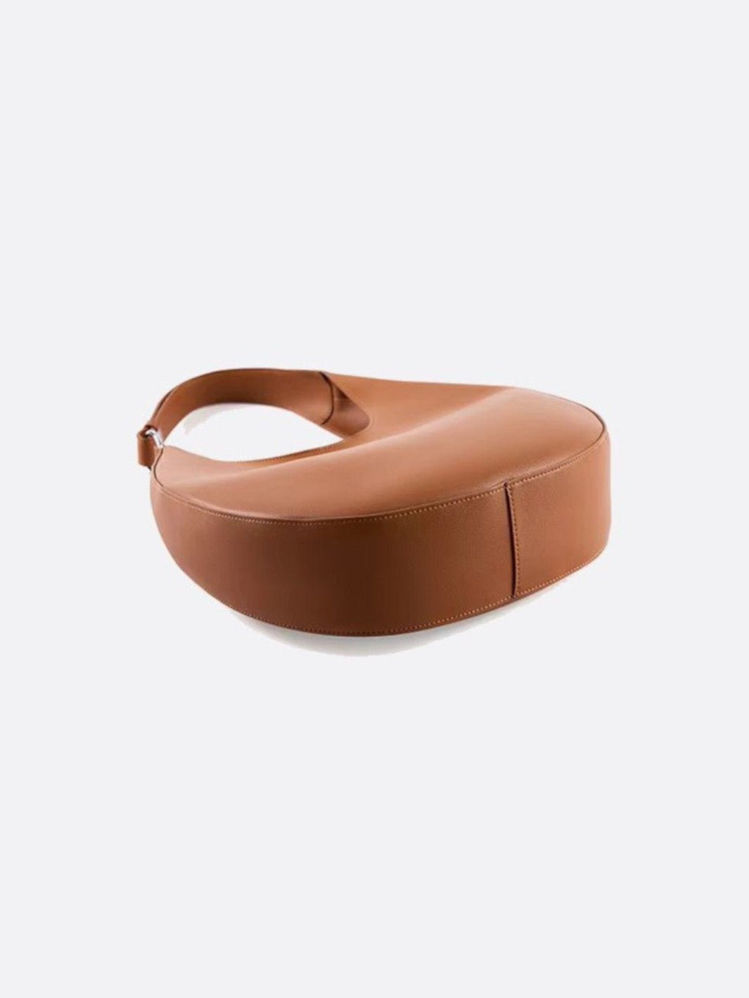 Half-moon leather bag<br> Songe