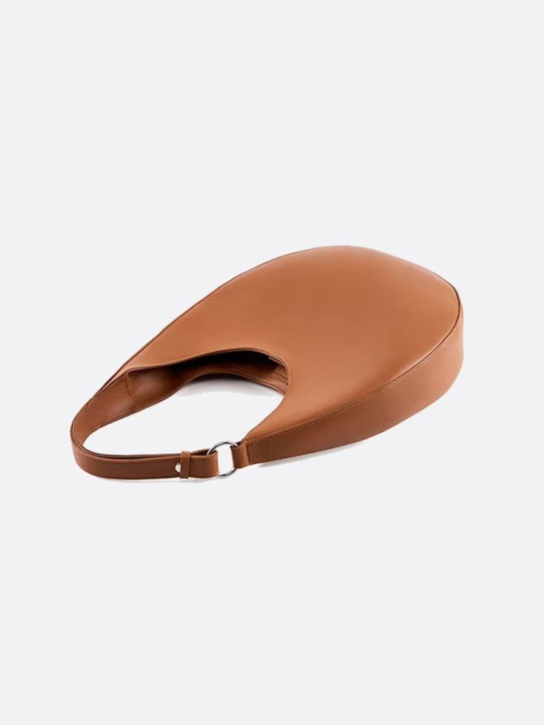 Half-moon leather bag<br> Songe